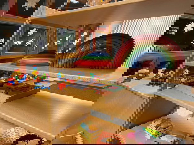 Vor 7 Uhr geöffnet: Früh-Kitas in Schleswig-Holstein | R.SH